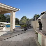 Matea Mit Privatem Pool By Interhome Marčana